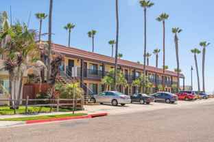 Imperial Palms - South - Photo 1 of 1