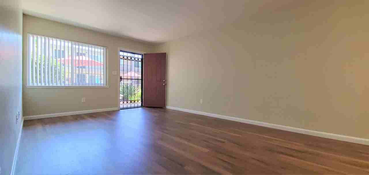 5th Ave - Photo 4 of 37