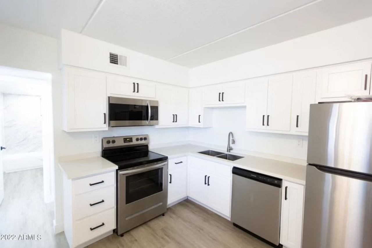 Fringe on 15th - Photo 7 of 18