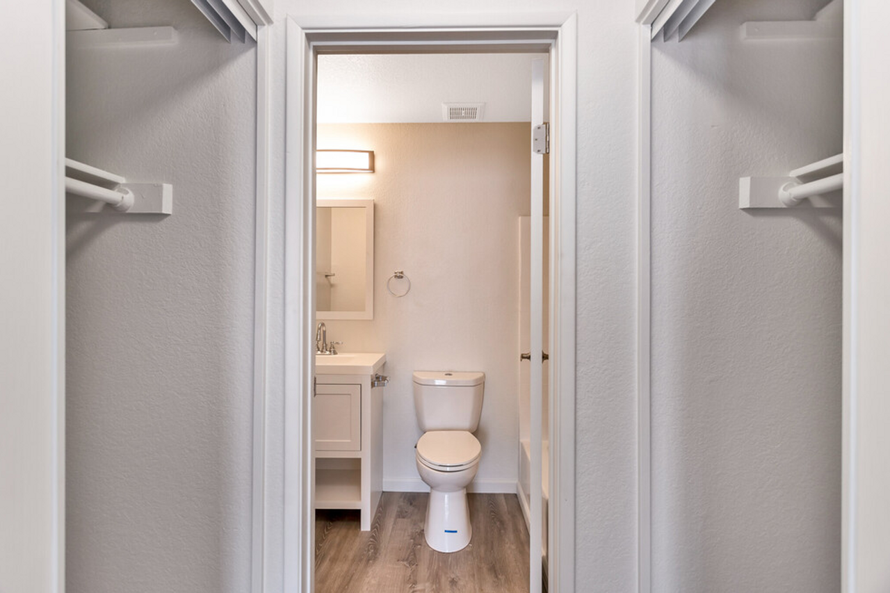 Fringe on 13th - Photo 6 of 33