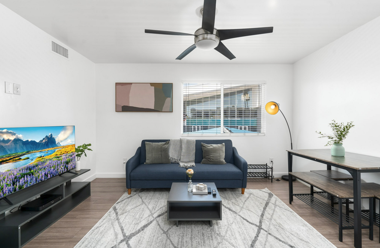 Fringe City View - Photo 2 of 21