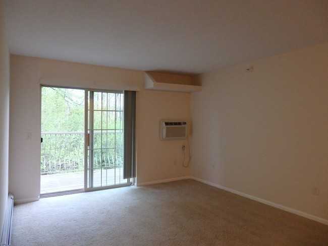 Courtwood Village I - Photo 5 of 9