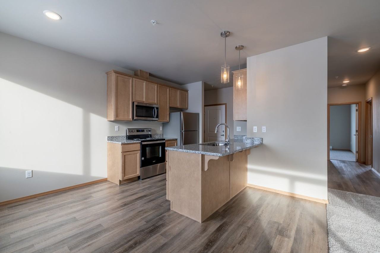 Sutton Place Apartments - Photo 2 of 23