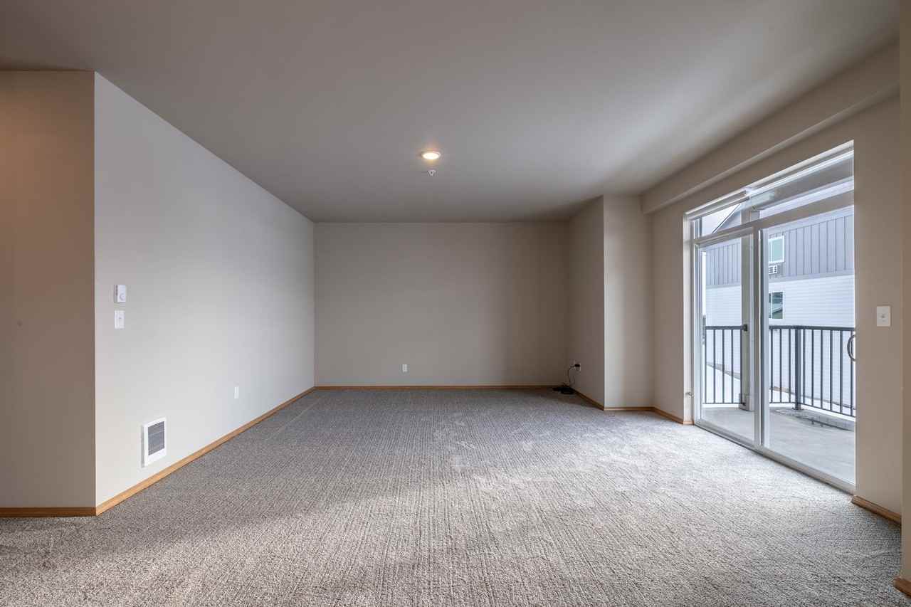 Sutton Place Apartments - Photo 4 of 23
