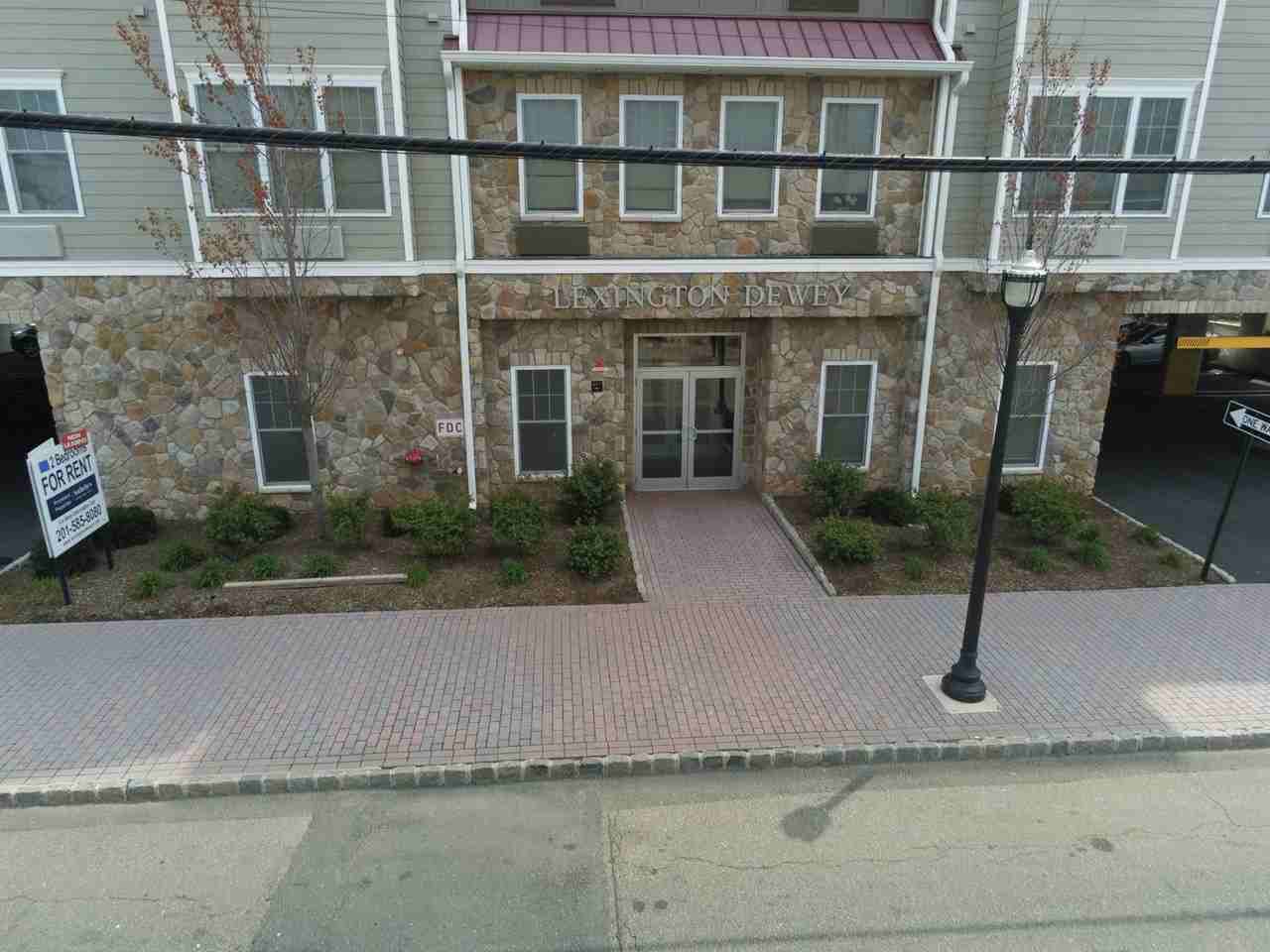 Lexington Dewey Apartments 297 Palisade Ave, Bogota, NJ 07603 Zumper