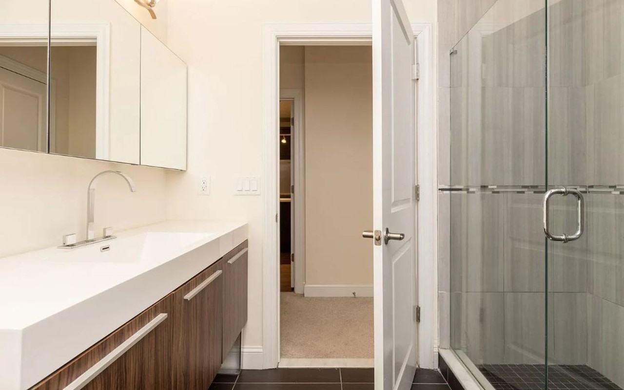 Lexington Dewey - Photo 7 of 13