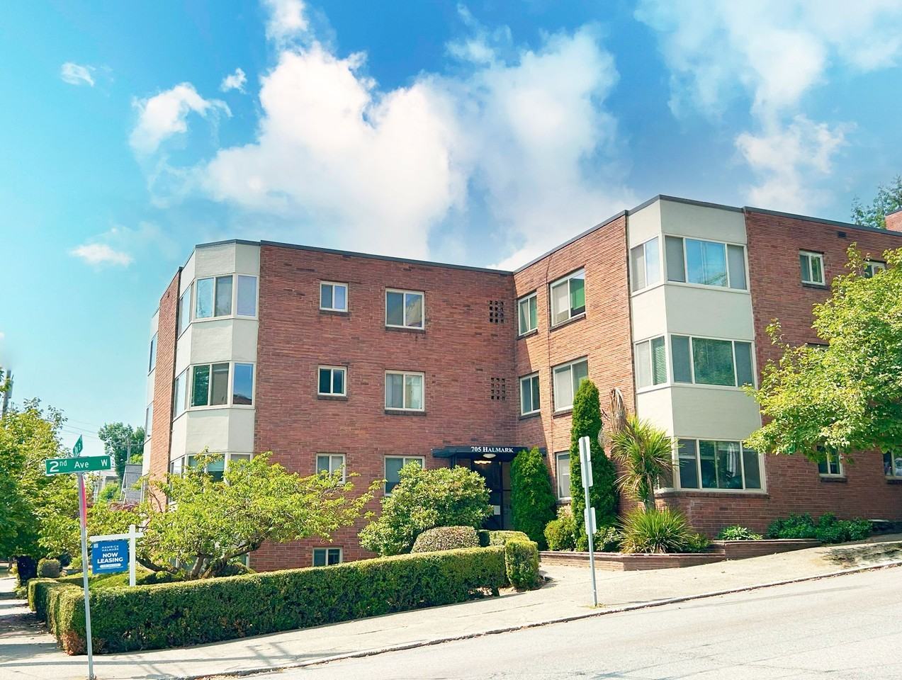 Hamrick & Halmark - Photo 4 of 24