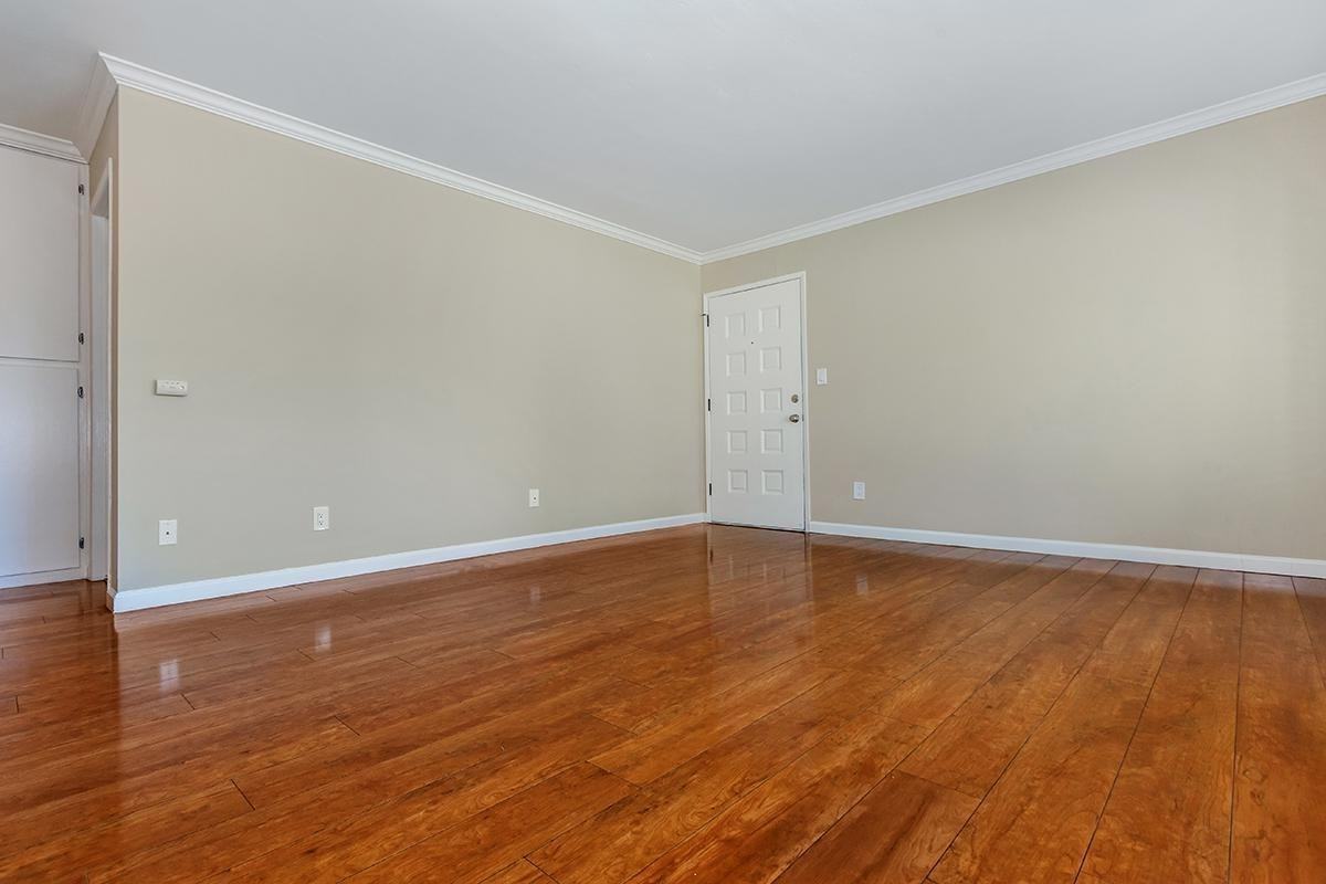 Fresno Terrace - Photo 3 of 50