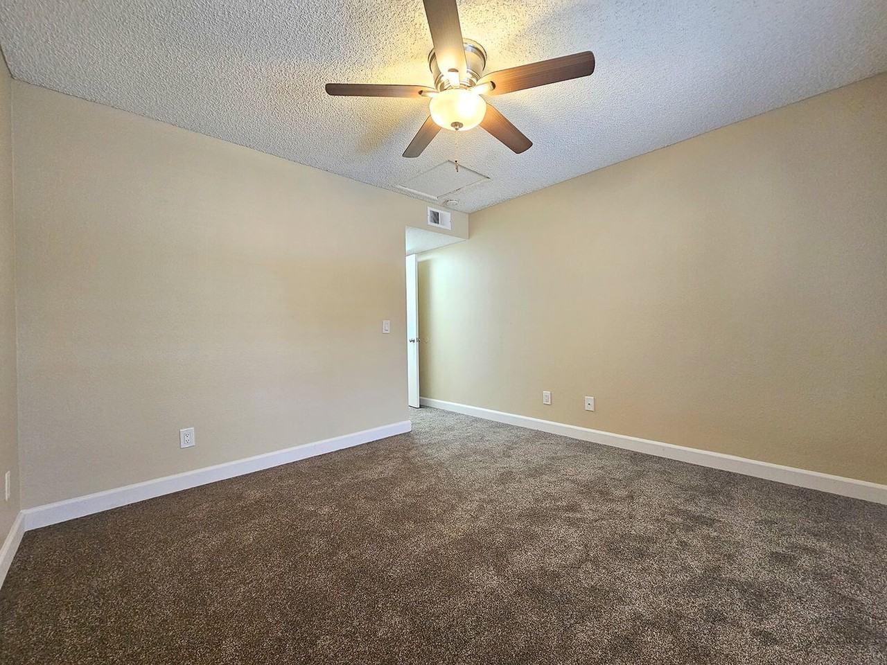 Montebello Villas - Photo 7 of 50