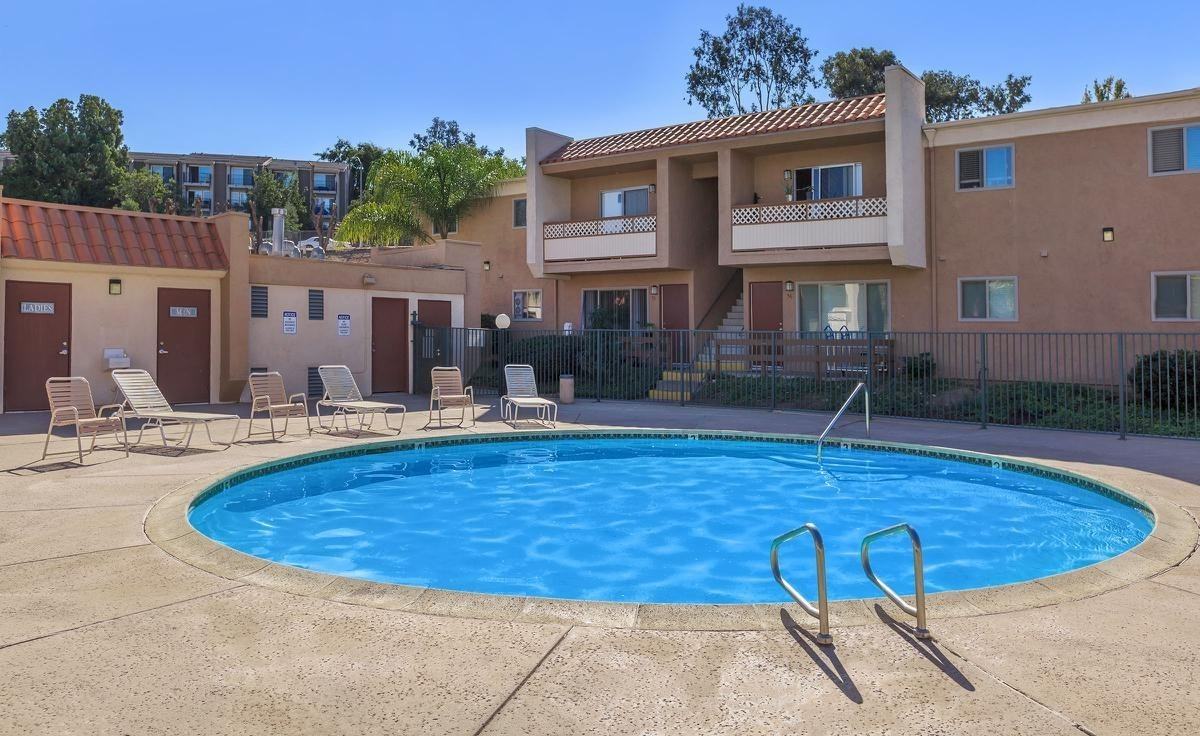 Parklane Apartments - Photo 5 of 42