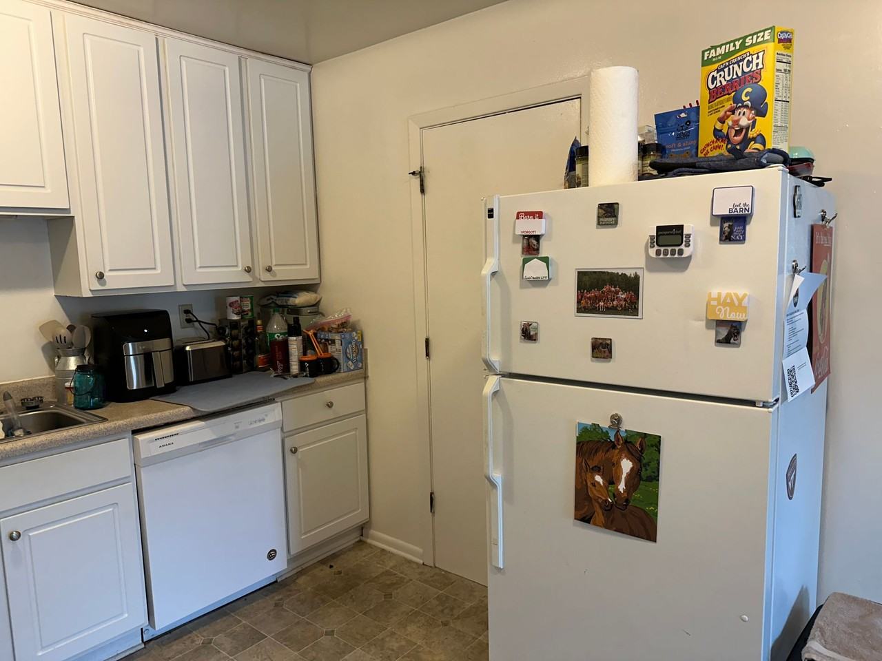 2 Bedroom 1 Bath On Broce Drive - Photo 4 of 12