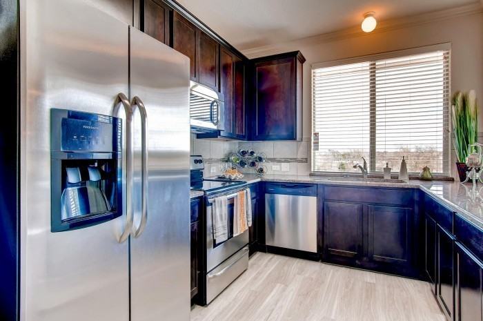 Double Eagle Townhomes - Photo 6 of 23
