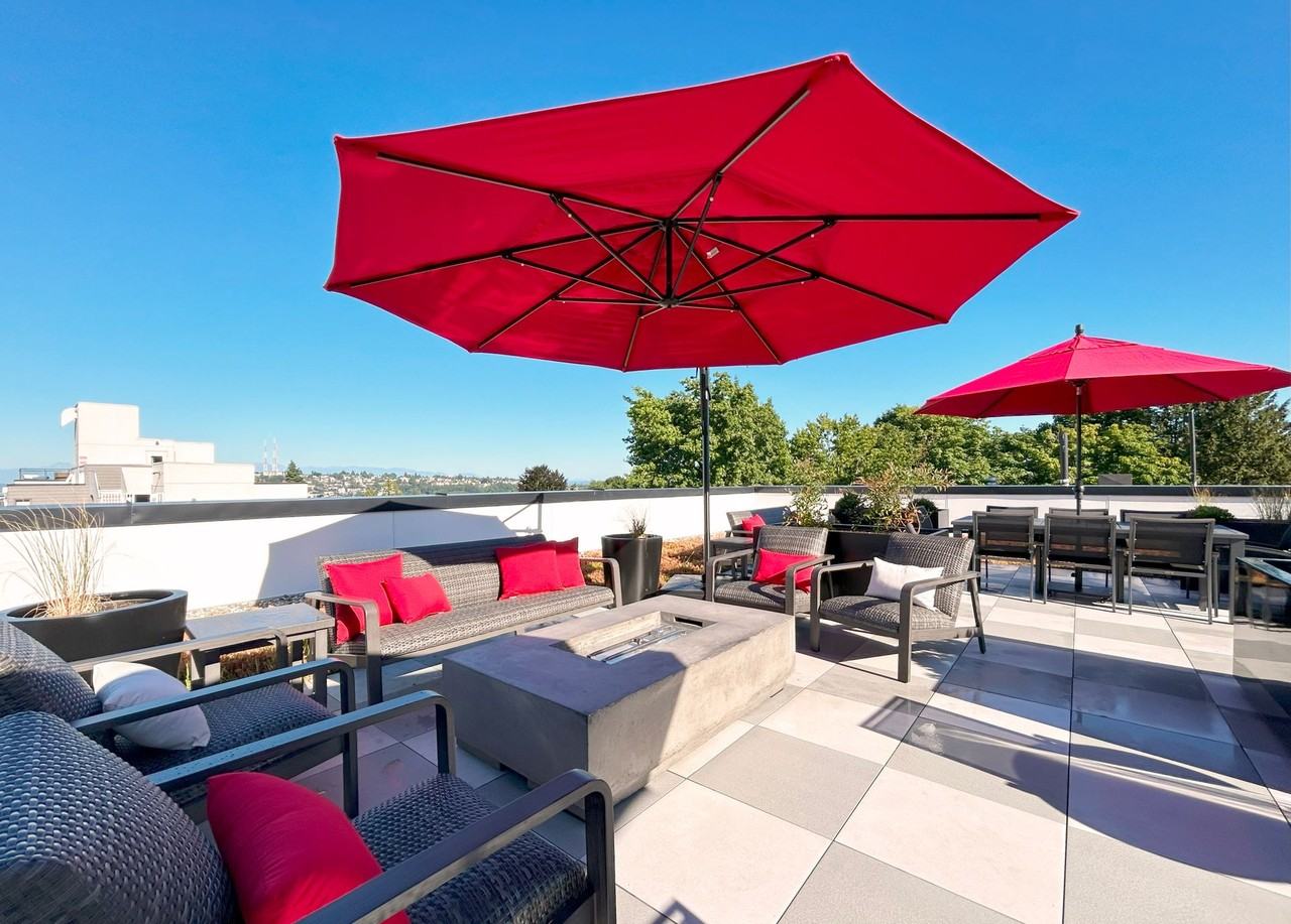 Vue on Harvard - Photo 5 of 50