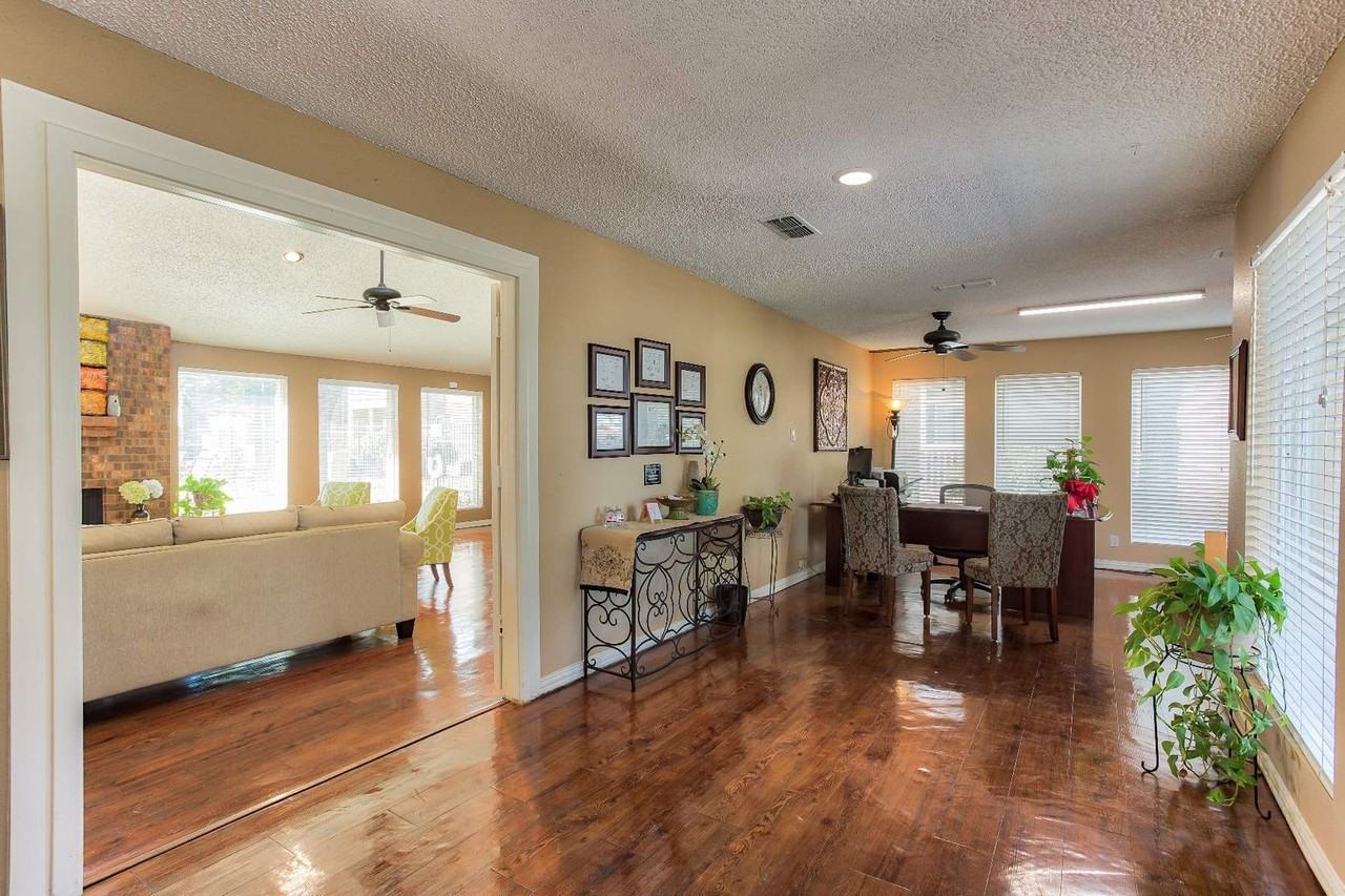 Pebblebend Apartments - Photo 7 of 50