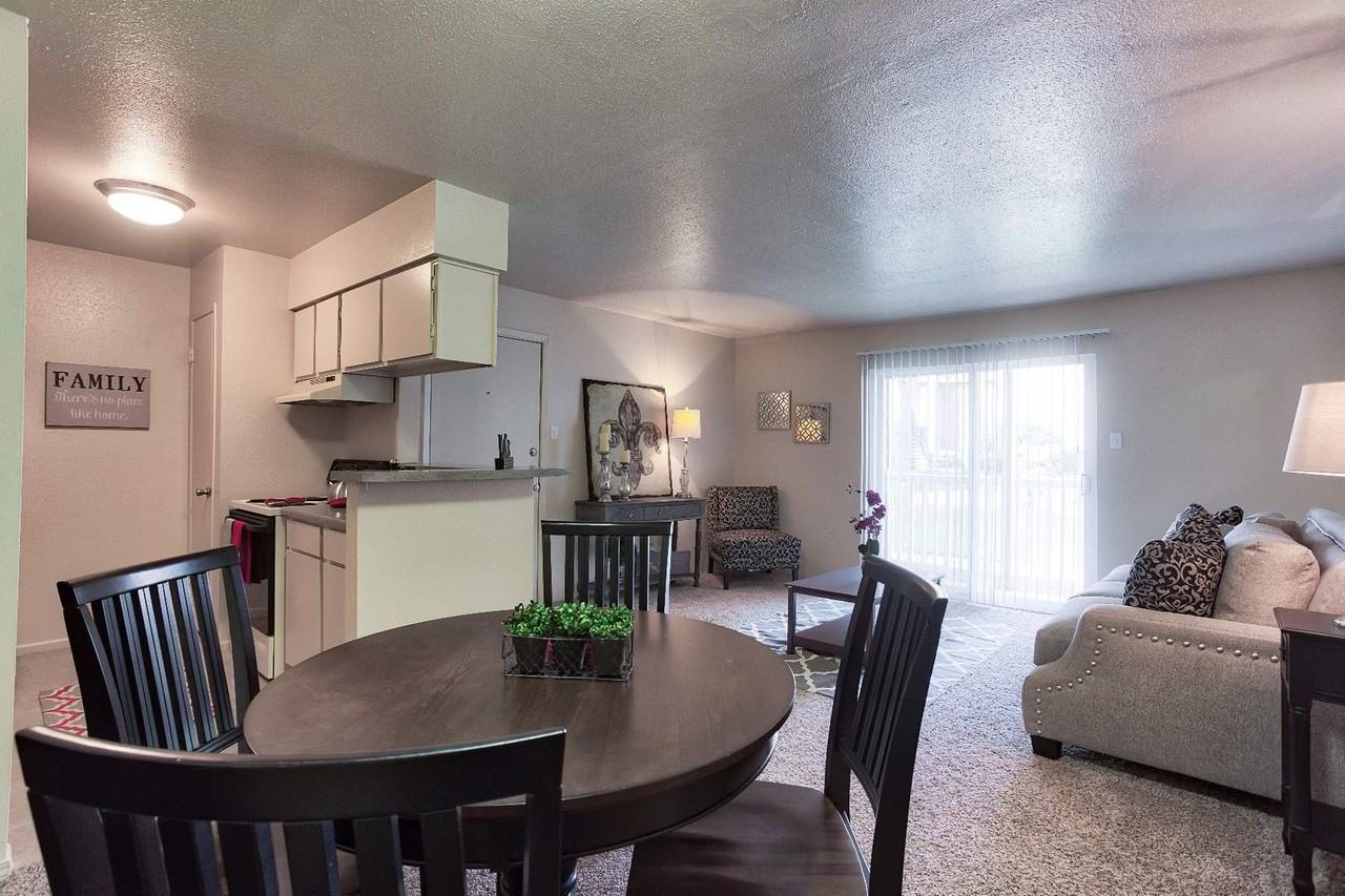 Pebblebend Apartments - Photo 7 of 50