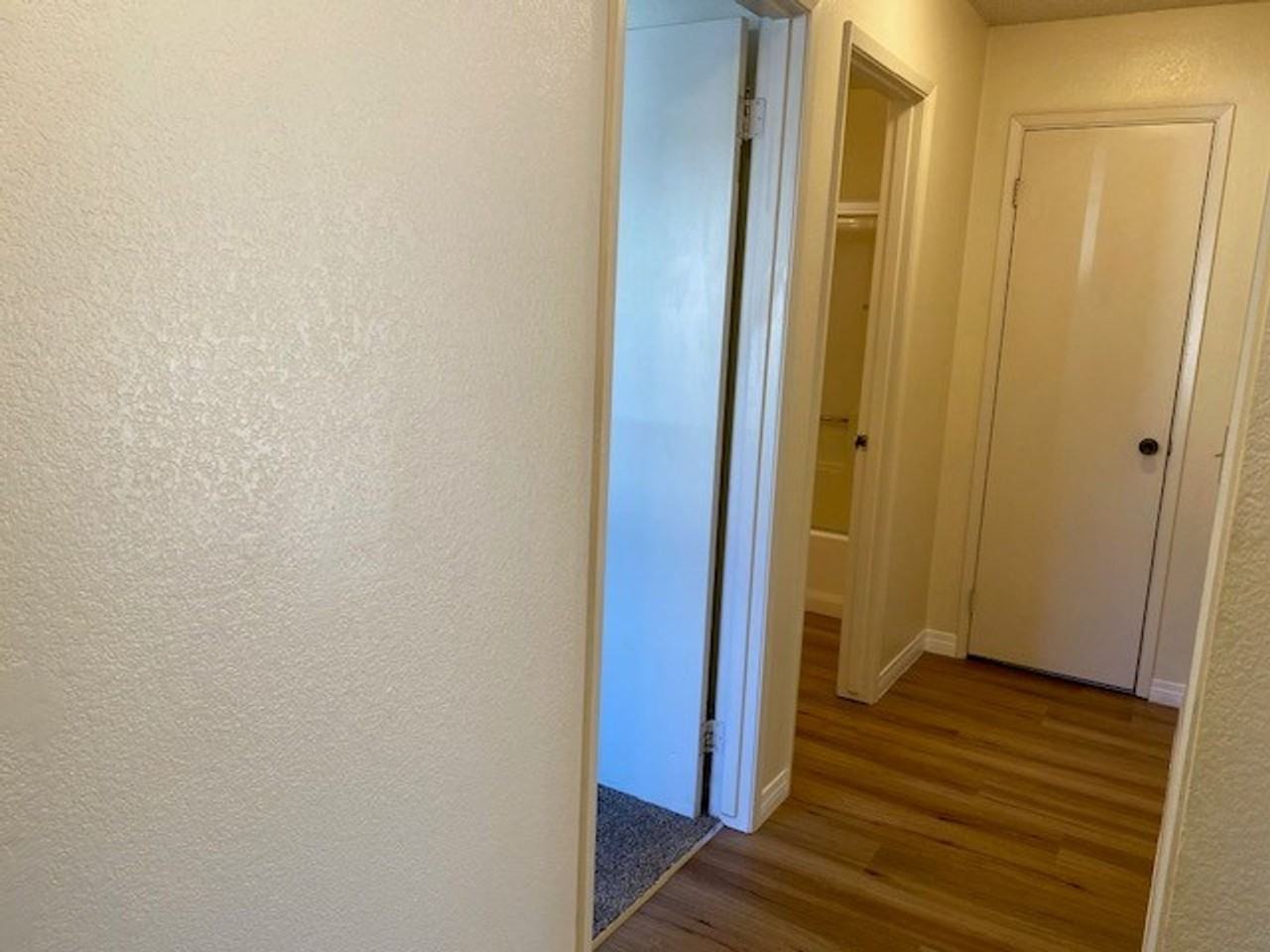 1415-1419 Longbranch - Photo 6 of 15