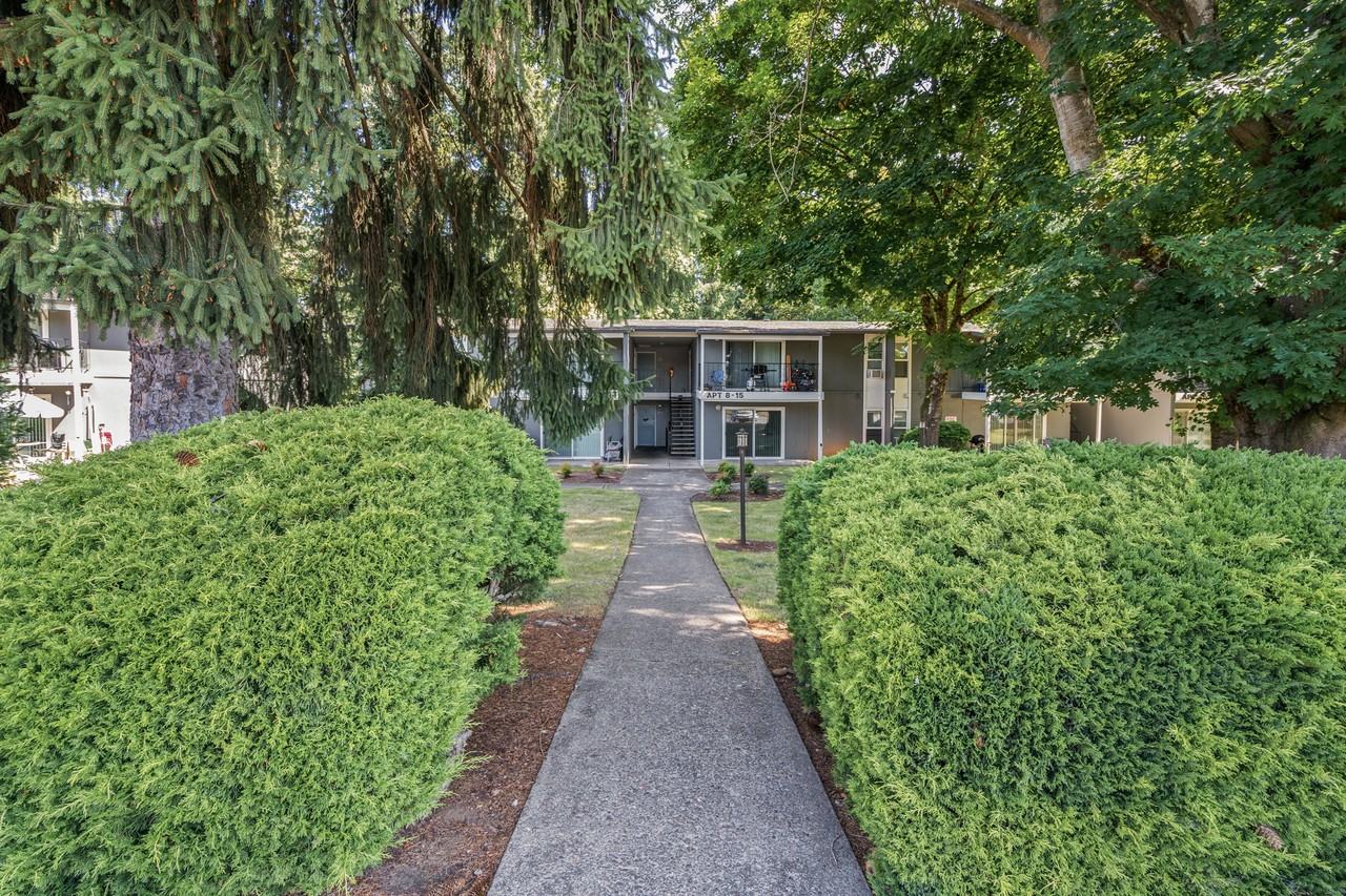 Cedar Lane Apartments - Photo 3 of 5