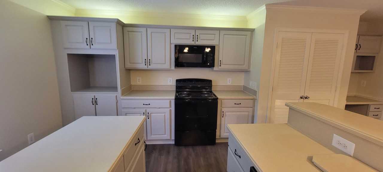 WM - Amesbury - Photo 2 of 50