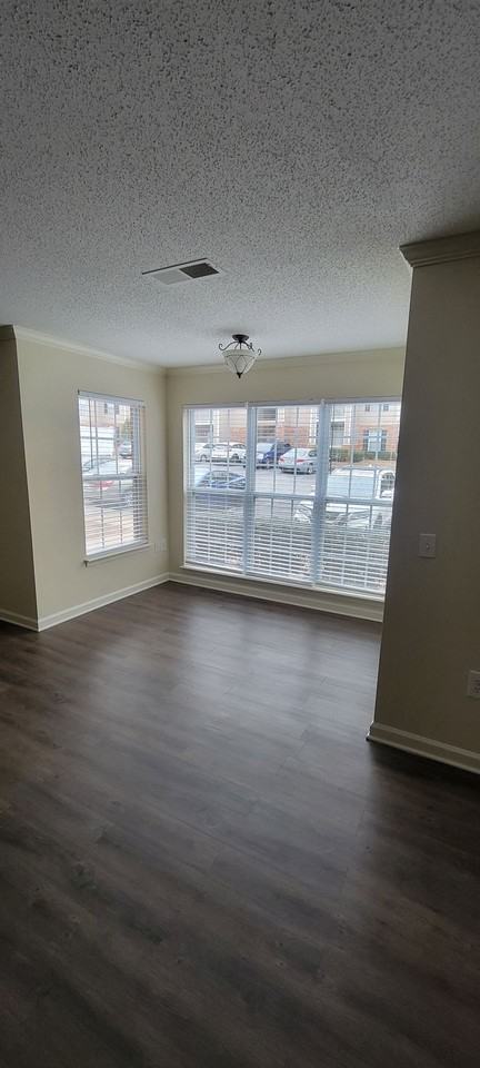 WM - Amesbury - Photo 3 of 50