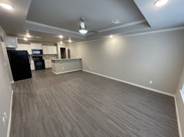 featured image of 9500 Dallas St