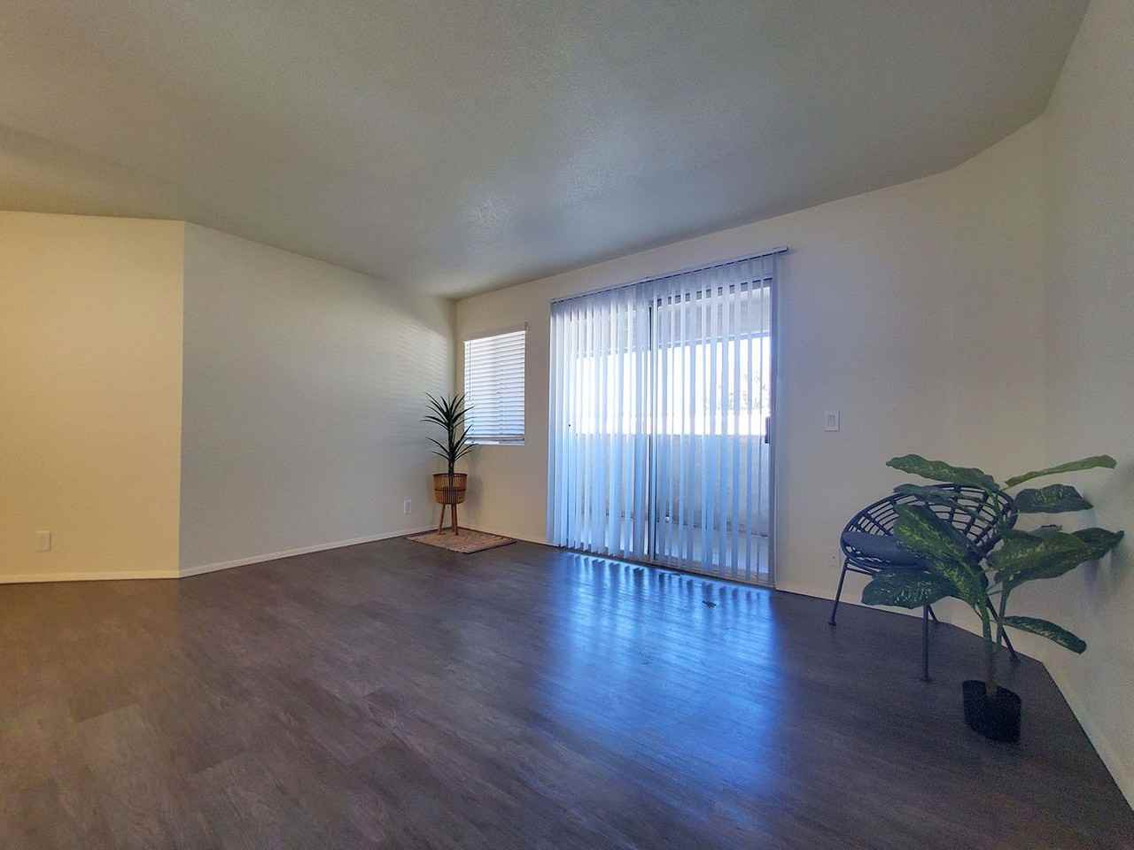 Villas on B Street - Photo 7 of 9