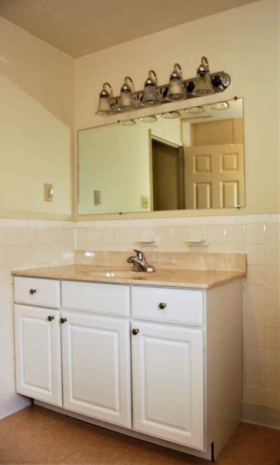 26 Lakeshore Dr - Photo 7 of 13