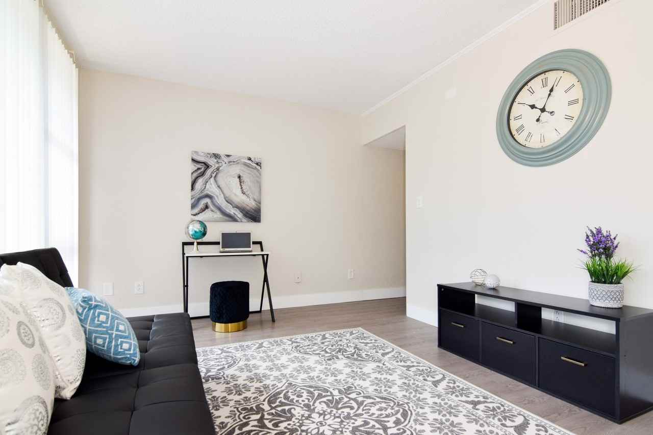 Aria Flats - Photo 4 of 15