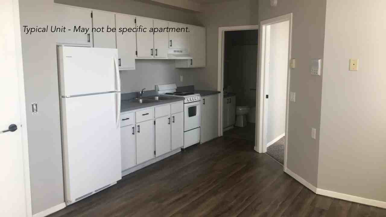 Adabell Reedsburg - Photo 4 of 7