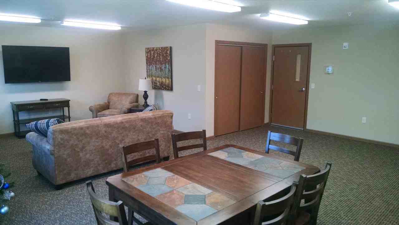 Highfield Apartments 1 - Photo 2 of 9