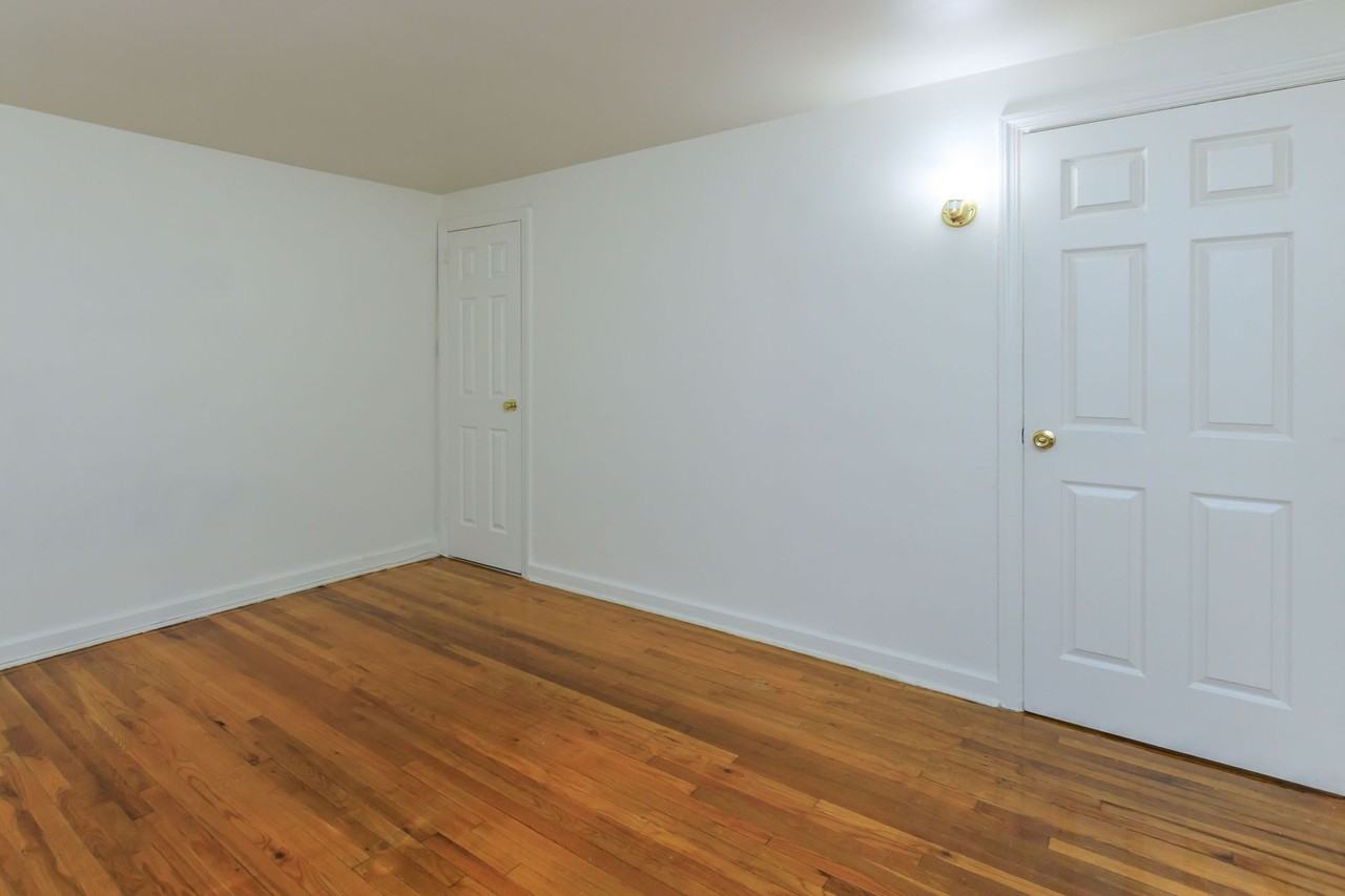 Nottingham Apartments in Hamilton, NJ - Photo 6 of 34