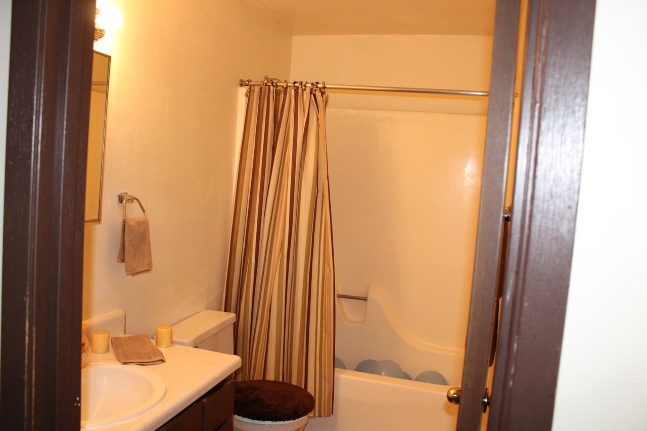 Stones Crossing Apartments - Photo 4 of 16