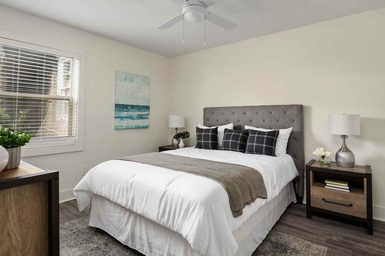 Camellia Decatur Apartments - Photo 5 of 21