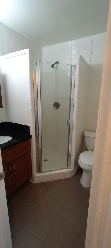 Keswick Court Apartments - Photo 5 of 26