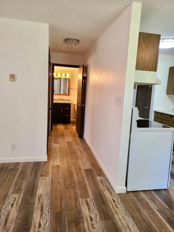 All one level, private entry units! - Photo 6 of 9