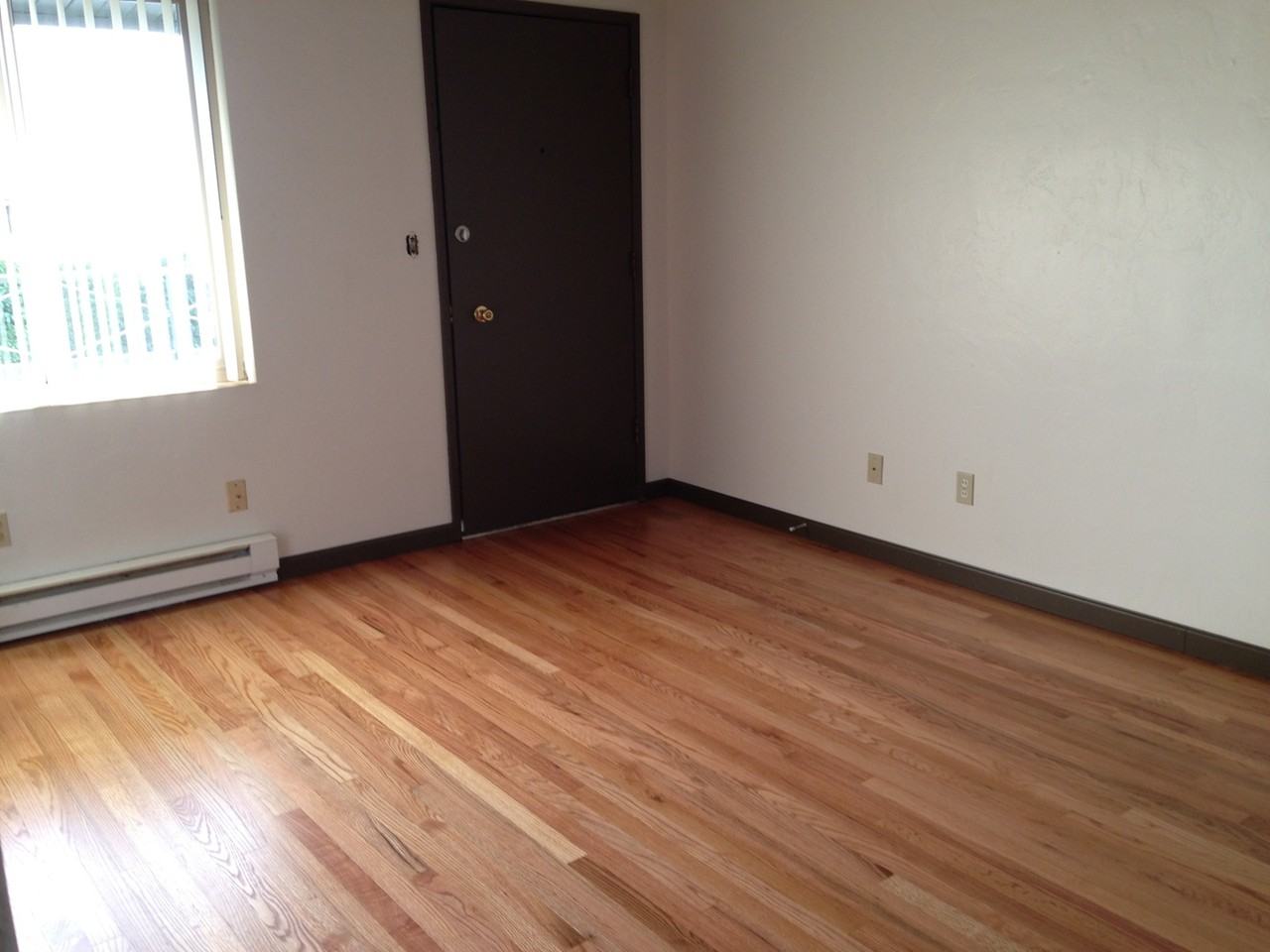 Westward Apartments - Photo 6 of 14