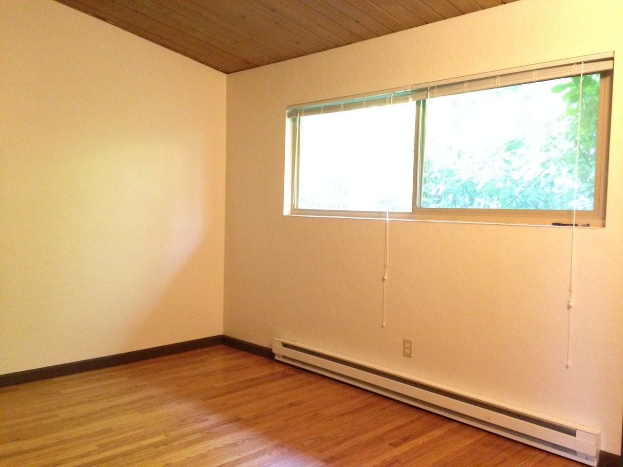 Westward Apartments - Photo 7 of 14