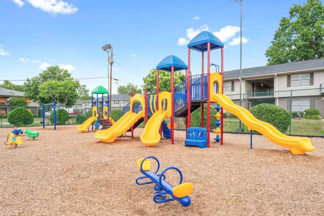 Nirvana Laurel Springs - Photo 3 of 11