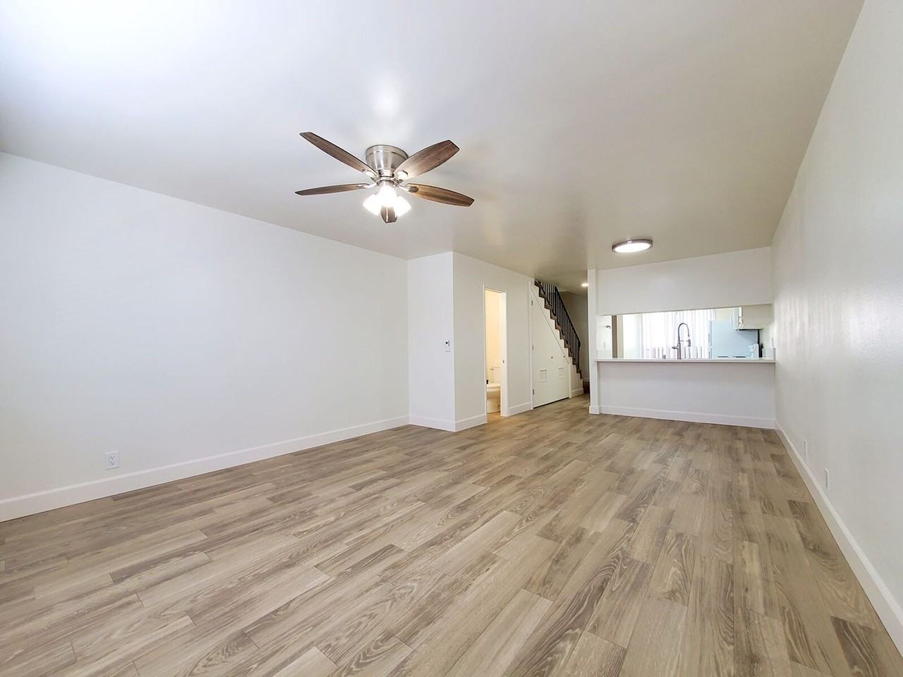 Orchard Villa Townhomes - Photo 5 of 6