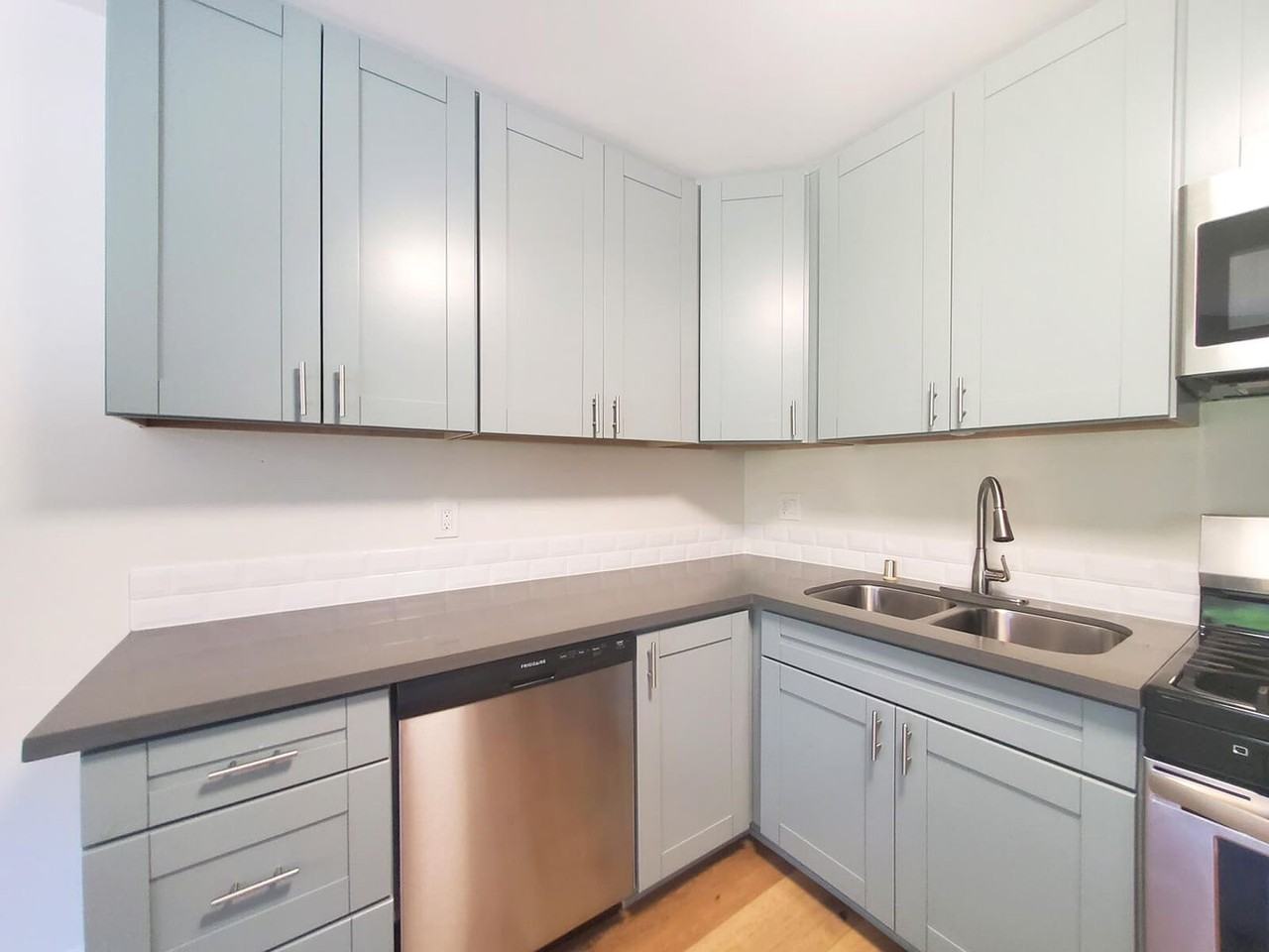 Villas of Washington - Photo 5 of 12