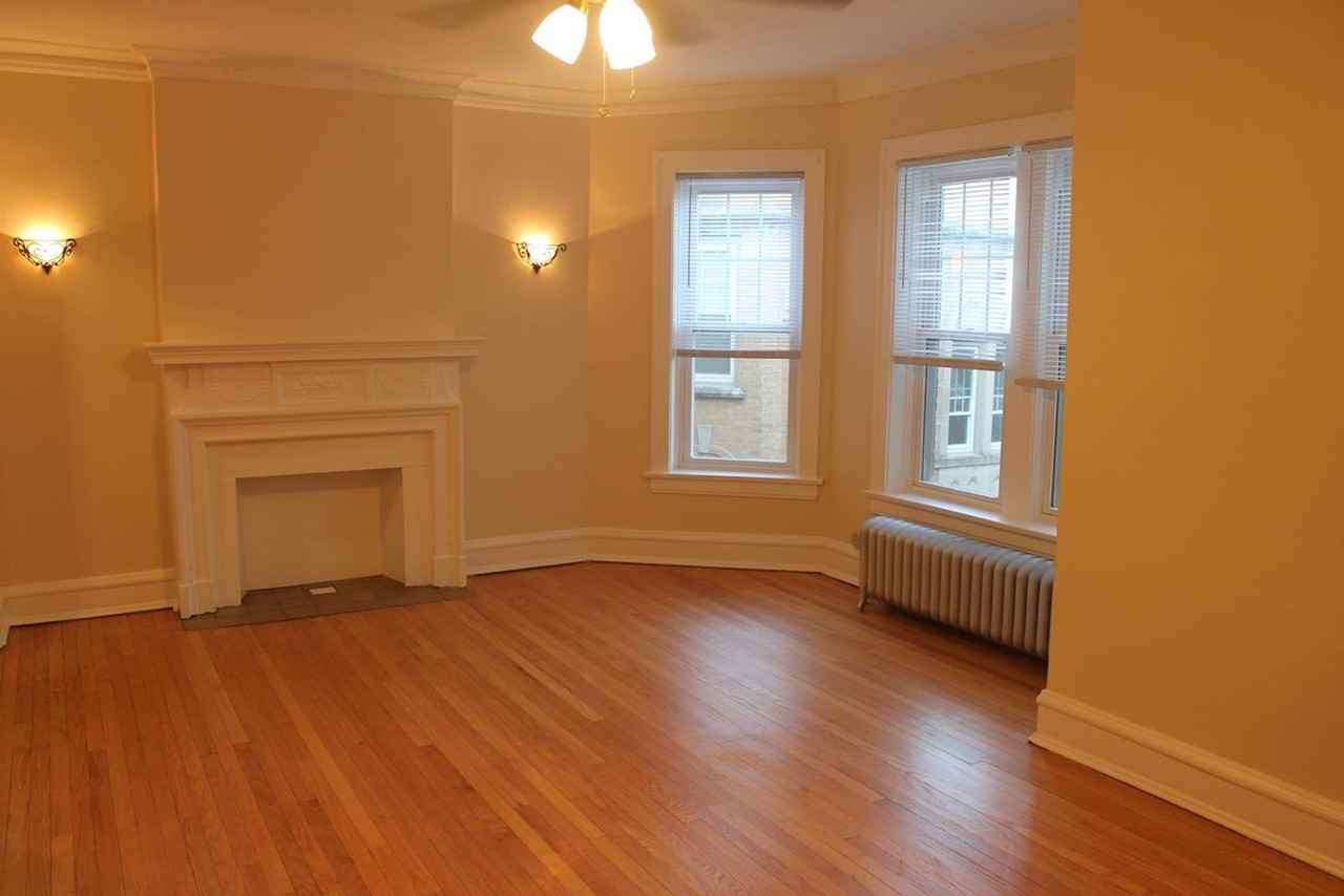 151 - Hinman Court Apts* - Photo 7 of 15