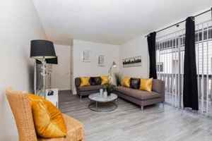 featured image of 11600 N 75th Ave