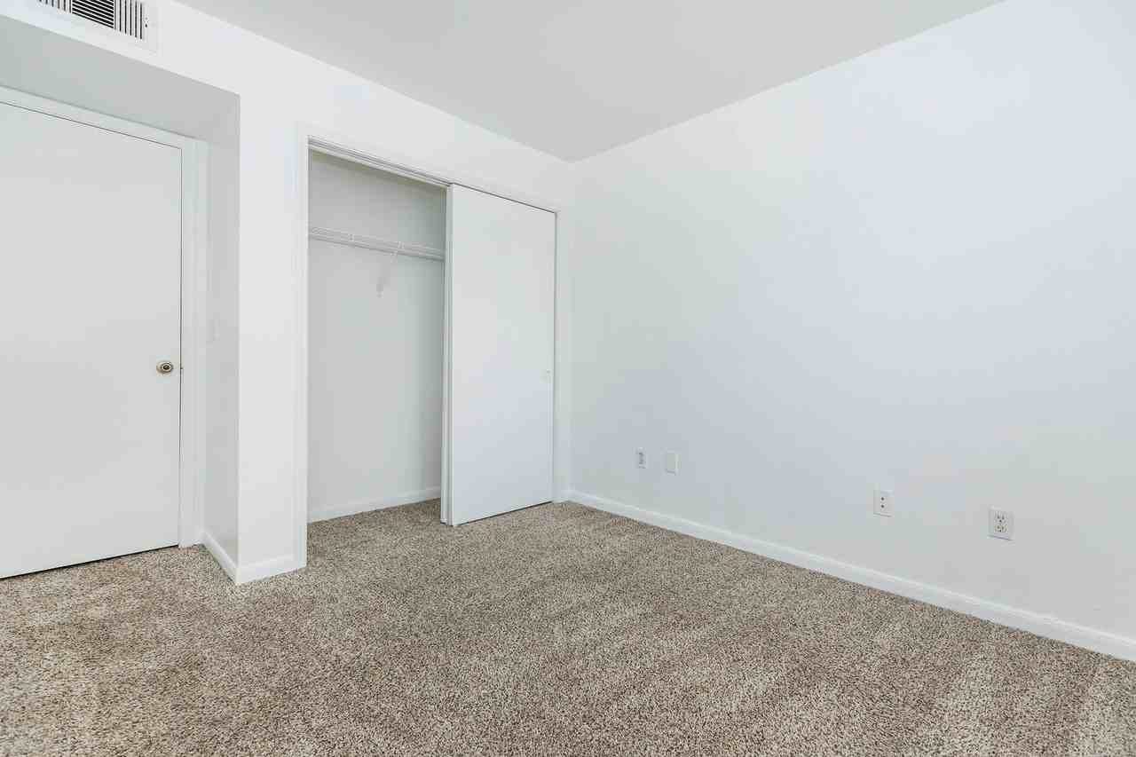 Sovereign Townhomes - Photo 3 of 13