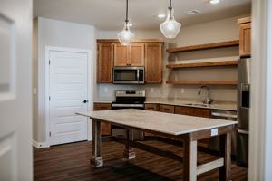 featured image of 15 3990,3940 S 15 St