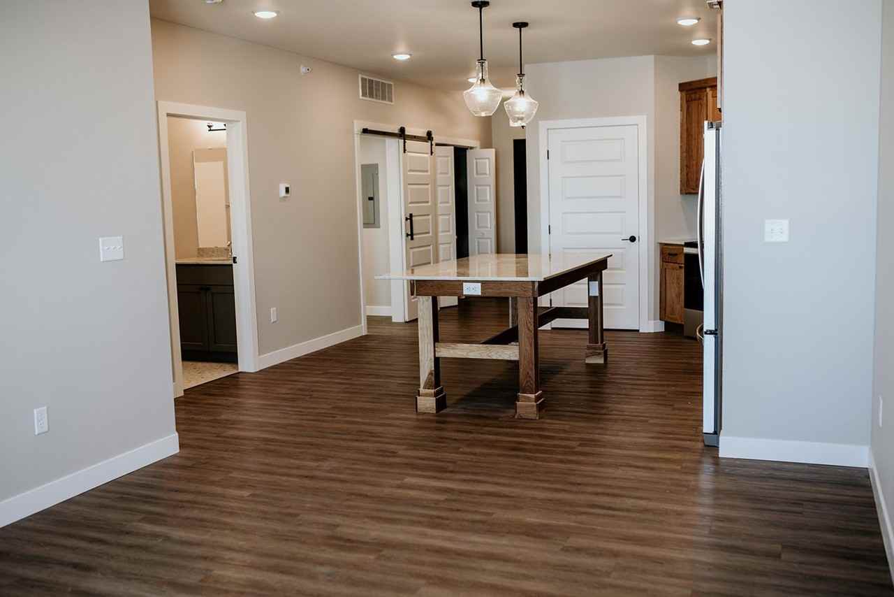 Highland Apartments - Photo 4 of 10