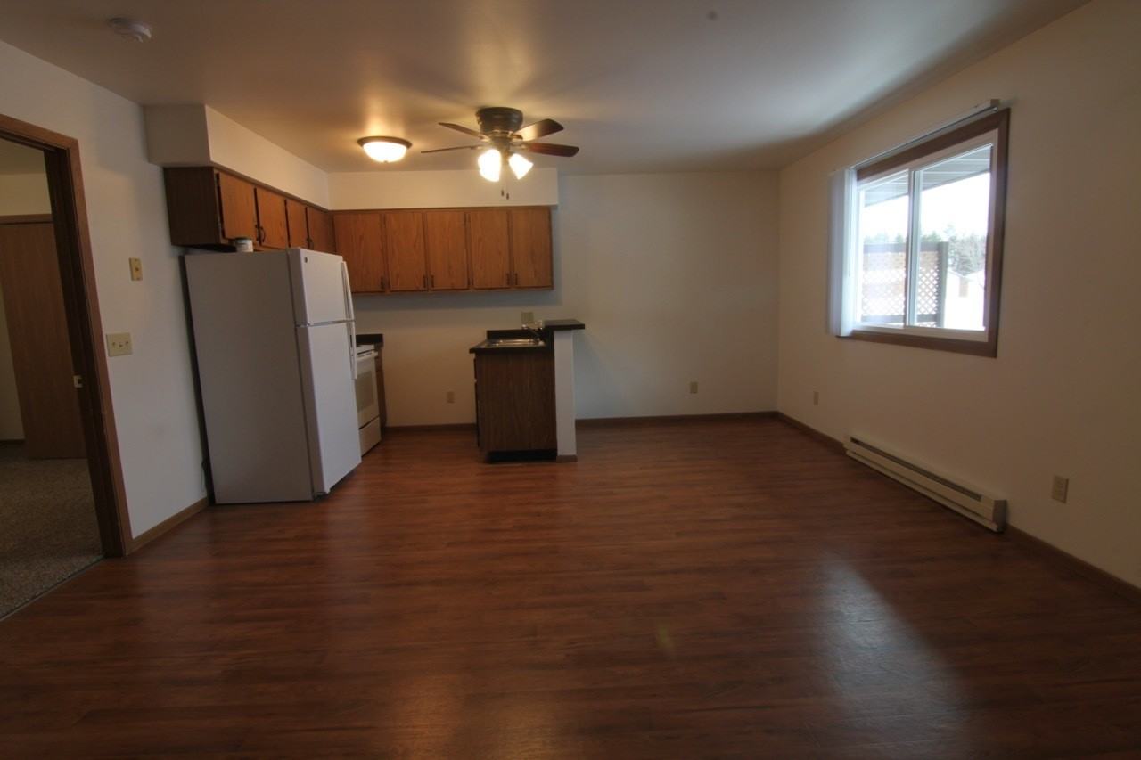 Bush Court - Photo 5 of 42