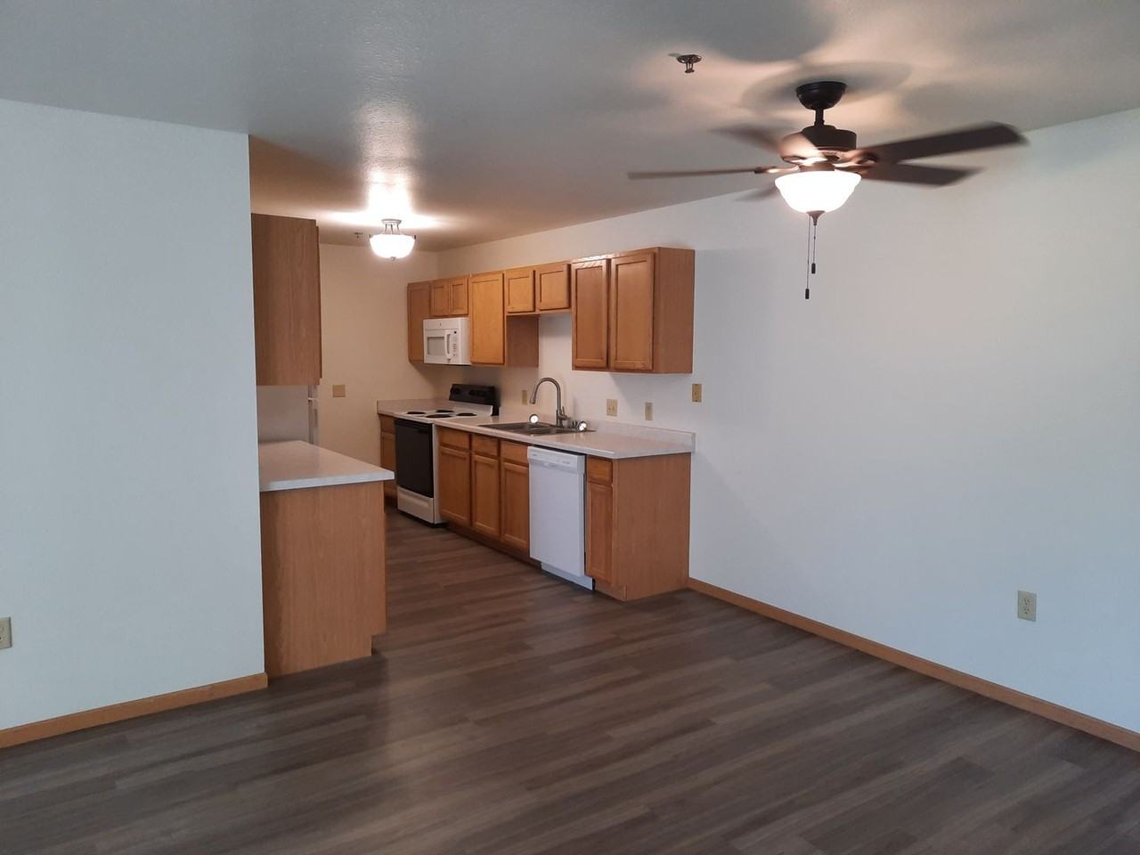 Chapel Hill Apartments - Photo 4 of 50