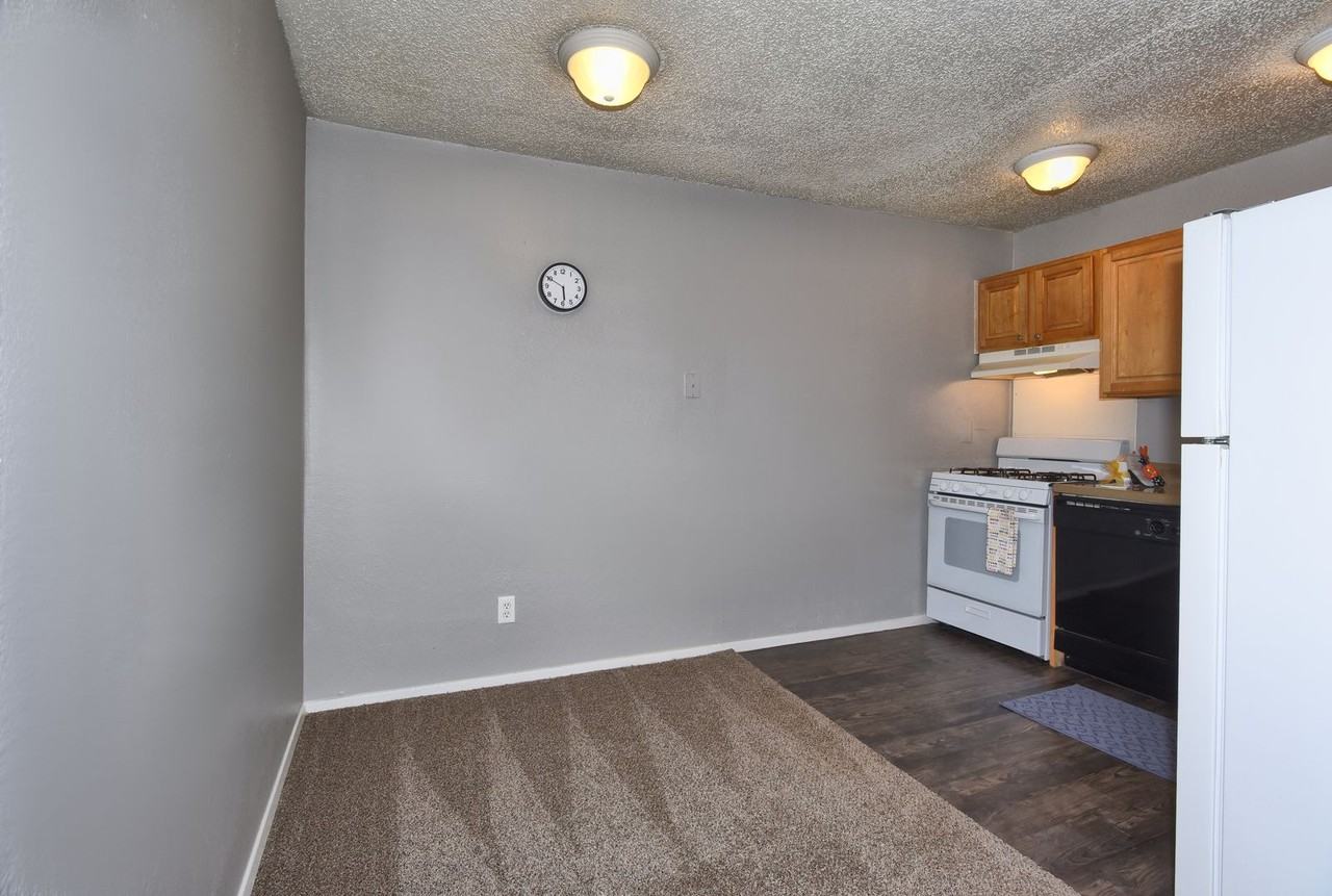 Heatherstone Apartments 9730 E 33rd St, Tulsa, OK 74146 Zumper