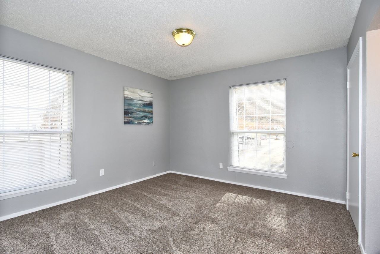 Heatherstone Apartments 9730 E 33rd St, Tulsa, OK 74146 Zumper