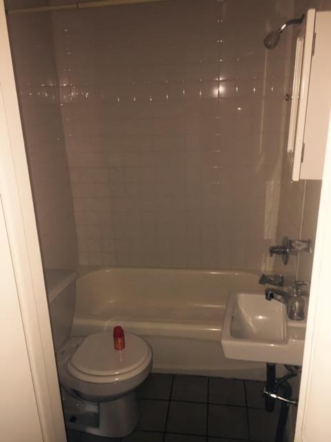 Montrose Apartments! - Photo 2 of 5