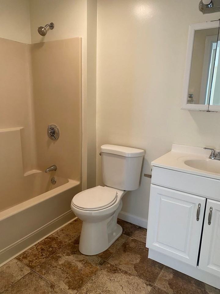 Clearview Apartments - Photo 5 of 20